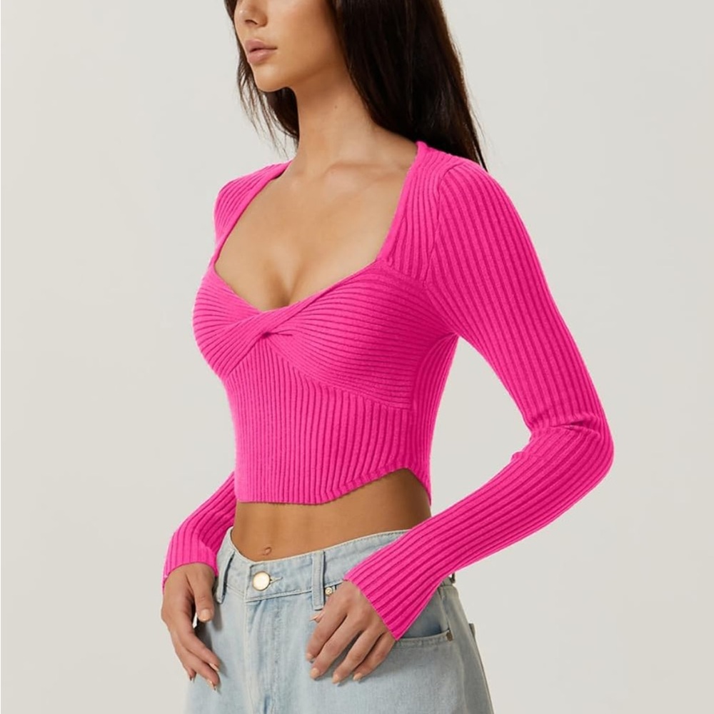Sweetheart Neck Cropped Long Sleeve Sweater